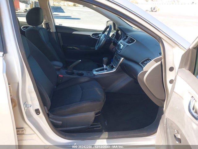 2015 NISSAN SENTRA SR VIN: 3N1AB7AP2FY243751