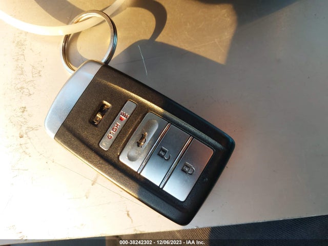 Acura TLX 2017 19UUB1F38HA010530 Image 11