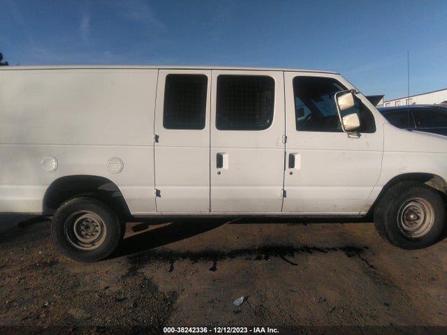 2011 FORD E-350 SUPER DUTY COMMERCIAL VIN: 1FDSS3EL9BDA32914