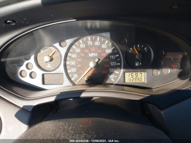 2004 FORD FOCUS LX VIN: 1FAFP33Z44W126405