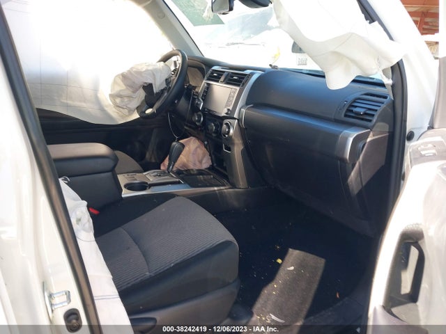 2022 TOYOTA 4RUNNER SR5 VIN: JTEEU5JR6N5277620