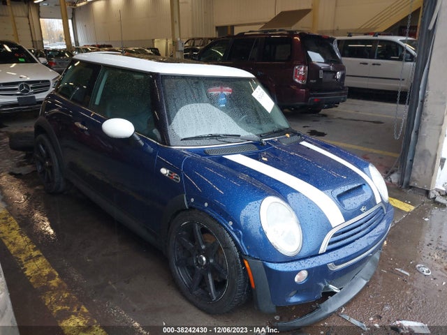 2004 MINI COOPER S WMWRE33464TD77459 Photo 0