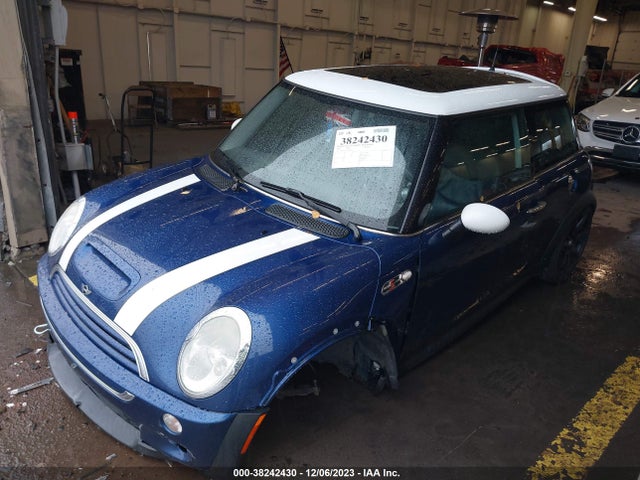 2004 MINI COOPER S WMWRE33464TD77459 Photo 1