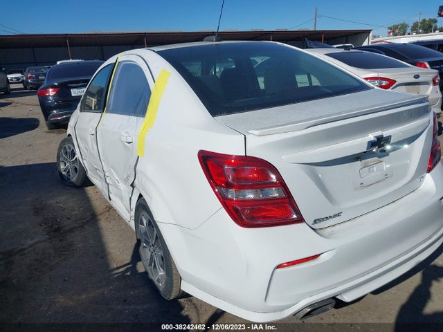 Chevrolet Sonic Lt Auto 2018 1G1JD5SH3J4108687 Image 3