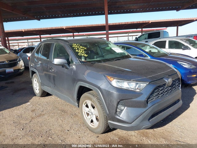 2019 TOYOTA RAV4 XLE VIN: JTMP1RFV8KD513382
