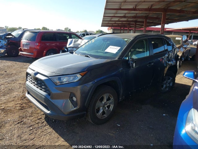 2019 TOYOTA RAV4 XLE VIN: JTMP1RFV8KD513382