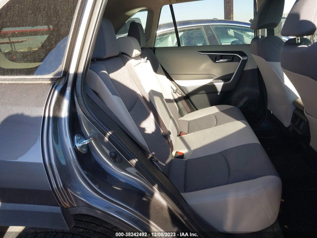 2019 TOYOTA RAV4 XLE VIN: JTMP1RFV8KD513382
