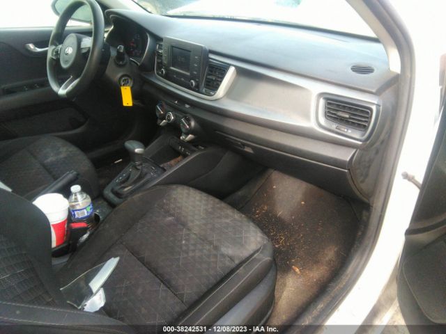 3KPA24ABXKE188042 KIA RIO LX