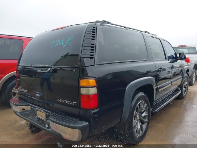 2004 CHEVROLET SUBURBAN 3GNEC16Z94G201249 Photo 3