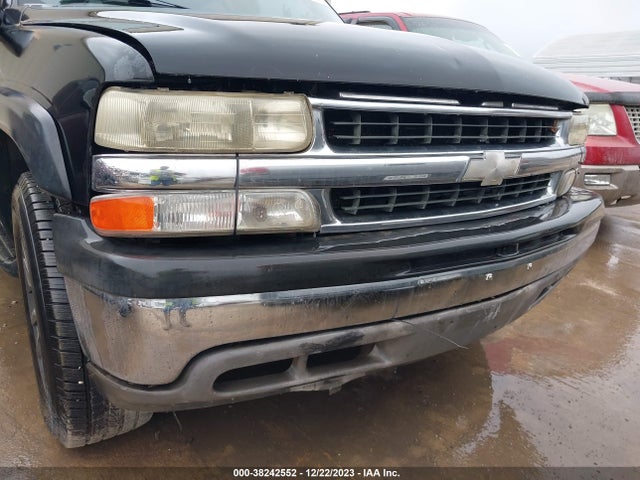 2004 CHEVROLET SUBURBAN 3GNEC16Z94G201249 Photo 5
