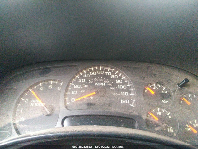 2004 CHEVROLET SUBURBAN 3GNEC16Z94G201249 Photo 6