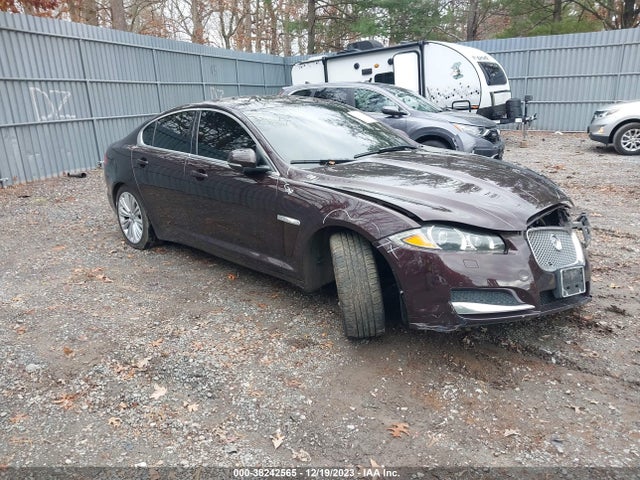2012 JAGUAR XF SAJWA0HB5CLS59195 Photo 0