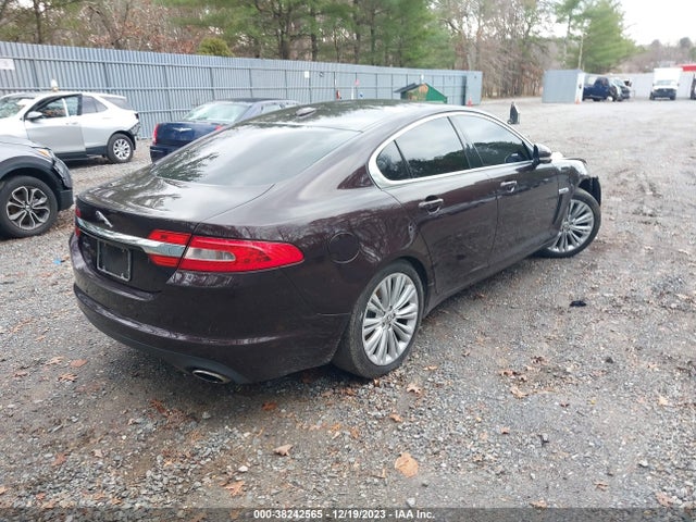 2012 JAGUAR XF SAJWA0HB5CLS59195 Photo 3