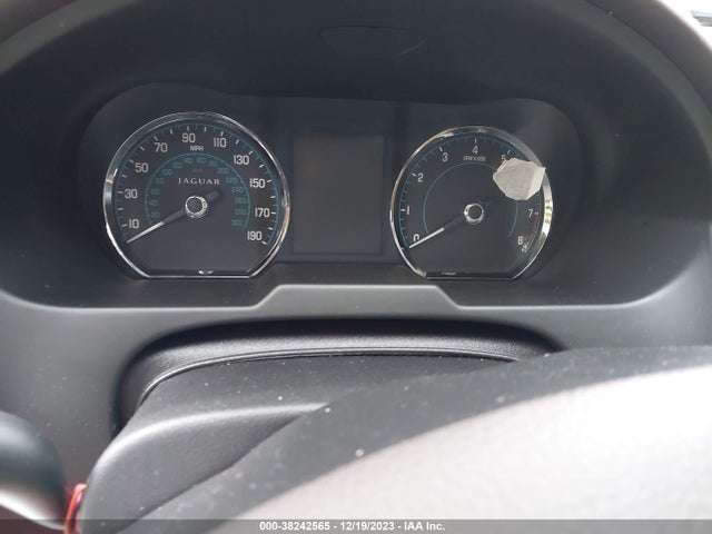 2012 JAGUAR XF SAJWA0HB5CLS59195 Photo 6