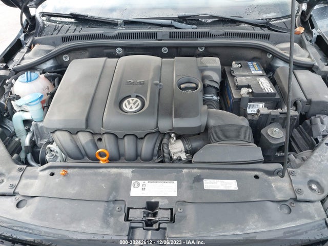 2013 VOLKSWAGEN JETTA 2.5L SE VIN: 3VWDP7AJ5DM362581