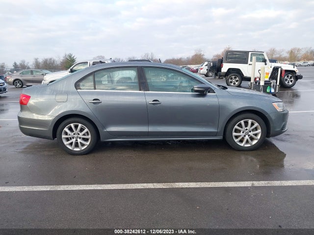 2013 VOLKSWAGEN JETTA 2.5L SE VIN: 3VWDP7AJ5DM362581