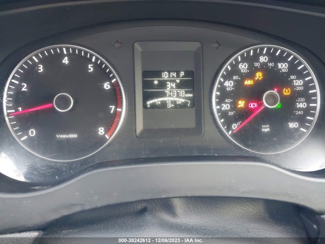 2013 VOLKSWAGEN JETTA 2.5L SE VIN: 3VWDP7AJ5DM362581