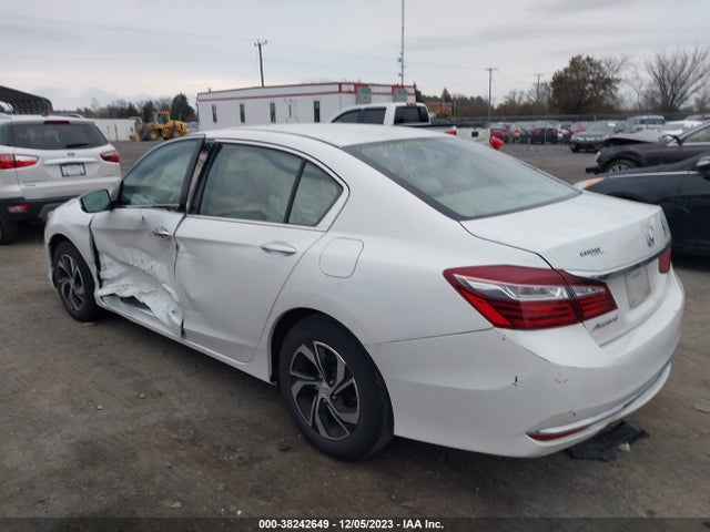 Honda ACCORD LX 2017 1HGCR2F39HA261358 Image 3
