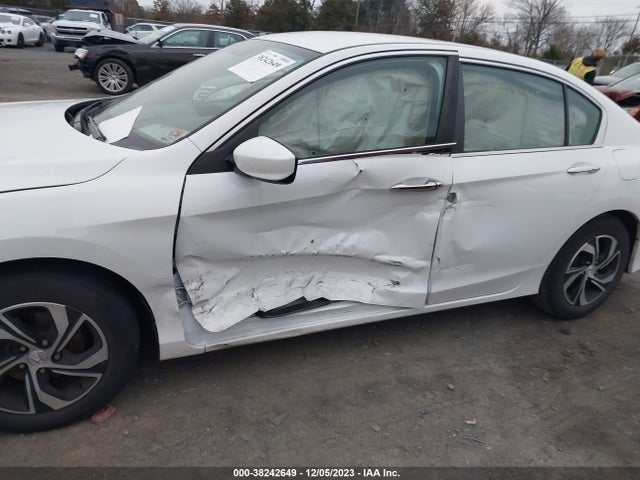 Honda ACCORD LX 2017 1HGCR2F39HA261358 Image 6