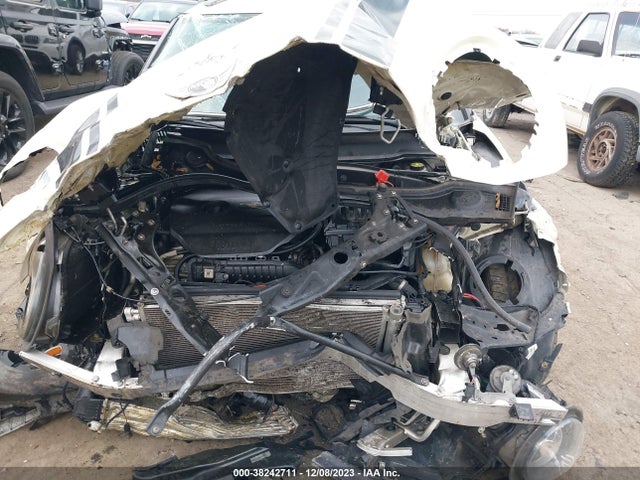 2017 MINI CLUBMAN WMWLN5C57H2E32779 Photo 9
