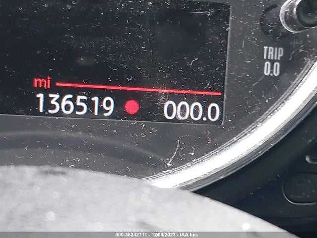 2017 MINI CLUBMAN WMWLN5C57H2E32779 Photo 6