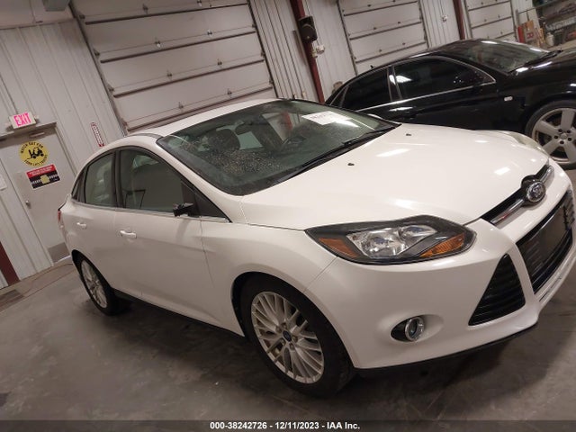 Ford Focus Titanium 2014 1FADP3J22EL357755 Image 14