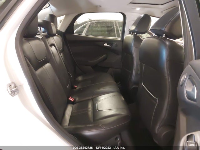 Ford Focus Titanium 2014 1FADP3J22EL357755 Image 8