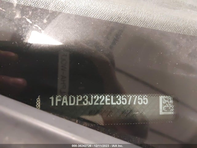 Ford Focus Titanium 2014 1FADP3J22EL357755 Image 9