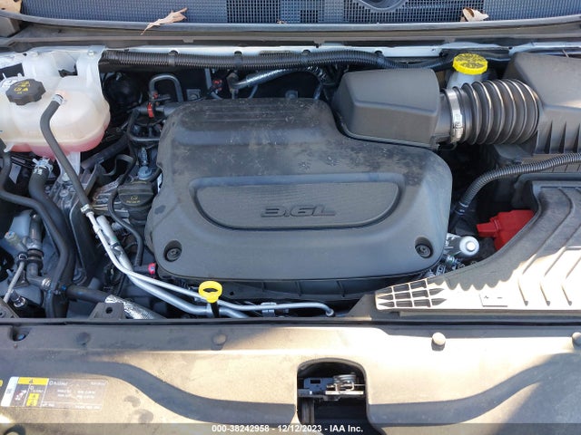 2C4RC1CG5PR534527 Chrysler Voyager Lx
