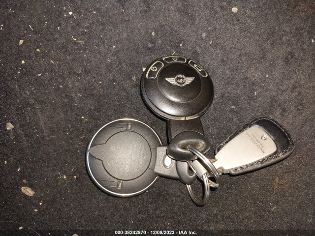 2012 MINI COOPER CLUBMAN WMWZF3C57CT190541 Photo 10