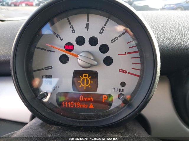 2012 MINI COOPER CLUBMAN WMWZF3C57CT190541 Photo 6