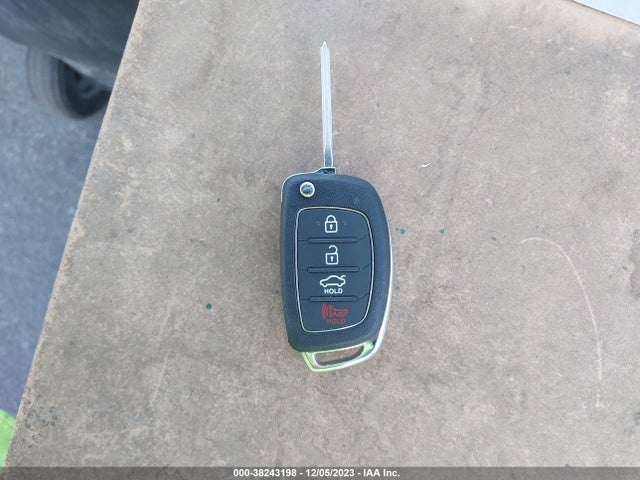 Hyundai SONATA SE 2016 5NPE24AFXGH397434 Image 11