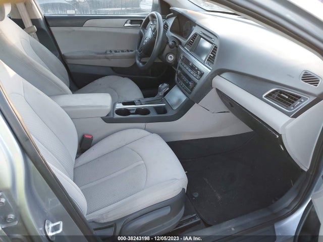 Hyundai SONATA SE 2016 5NPE24AFXGH397434 Image 5