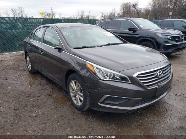 Hyundai SONATA SE 2016 5NPE24AF3GH271531 Image 1