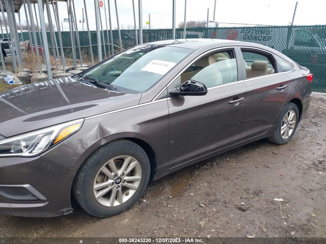 Hyundai SONATA SE 2016 5NPE24AF3GH271531 Image 6