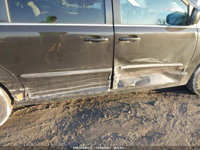 2C4RC1BG9ER423624 Chrysler Town  Country Touring