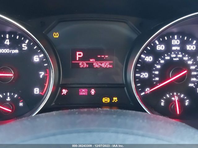 KNDMB5C15G6161500 KIA SEDONA LX