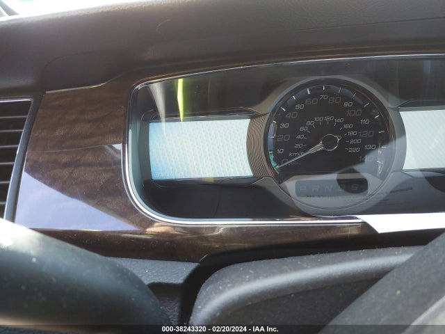 1FAHP2F82GG113169 Ford Taurus Limited