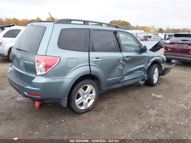 2010 SUBARU FORESTER 2.5X PREMIUM VIN: JF2SH6CC2AH907850