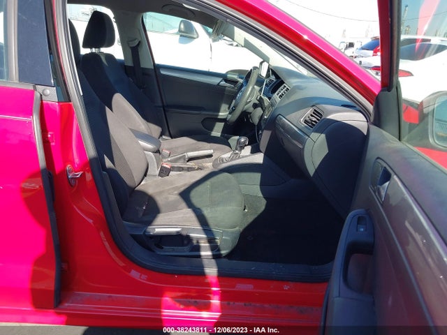 3VWD17AJ9FM355931 Volkswagen Jetta 1.8t Se