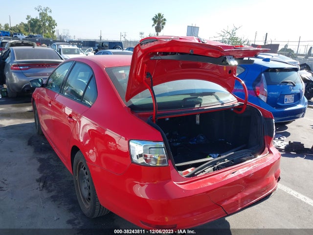 3VWD17AJ9FM355931 Volkswagen Jetta 1.8t Se