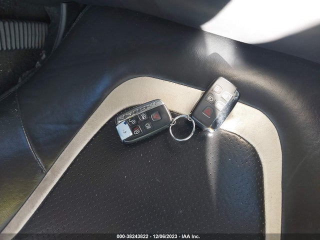 2013 JAGUAR XF SAJWJ0EF2D8S92408 Photo 10