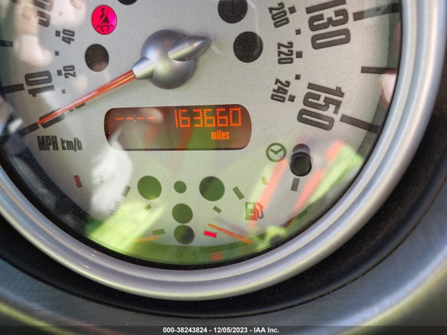 2008 MINI COOPER S WMWRH33568TU81355 Photo 6