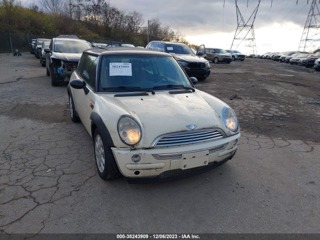 2004 MINI COOPER WMWRC33474TJ59808 Photo 5