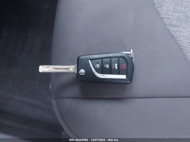Toyota CAMRY LE 2020 4T1C11AK6LU866567 Image 11