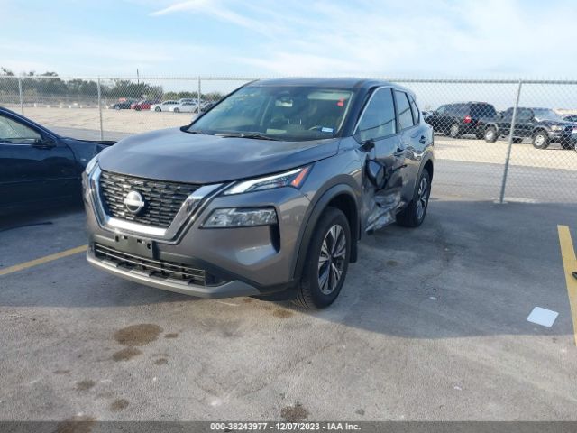 JN8BT3BA3PW422119 Nissan Rogue Sv Fwd