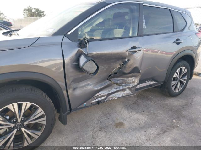 JN8BT3BA3PW422119 Nissan Rogue Sv Fwd