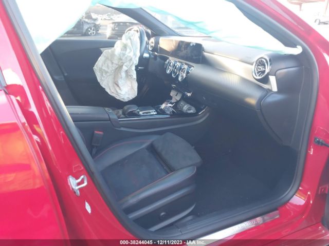 W1K3G4FB6LW044469 Mercedes-Benz A 220 4matic