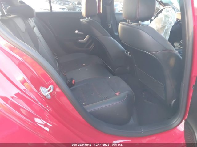W1K3G4FB6LW044469 Mercedes-Benz A 220 4matic