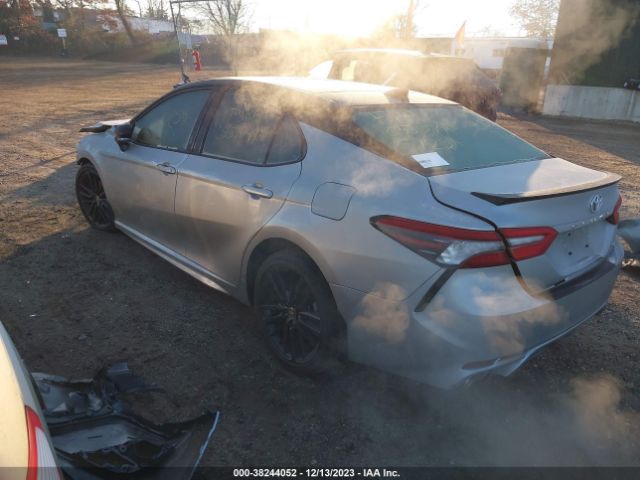 2021 TOYOTA CAMRY 4T1K61AK2MU453687 Photo 2